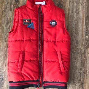Never Worn - boys Puffy Vest!
